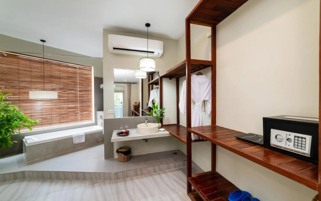 Bayon Modern Residence
