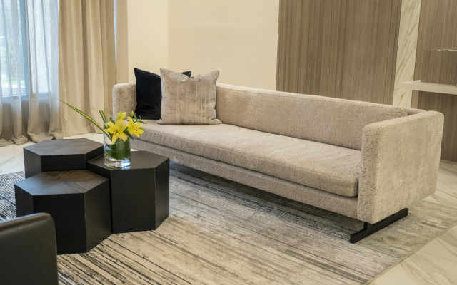 MS Milenium Monterrey, Curio Collection by Hilton