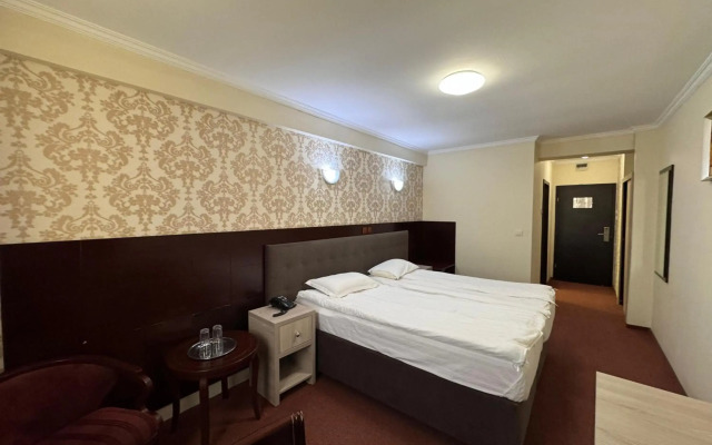 Hotel Helin Aeroport