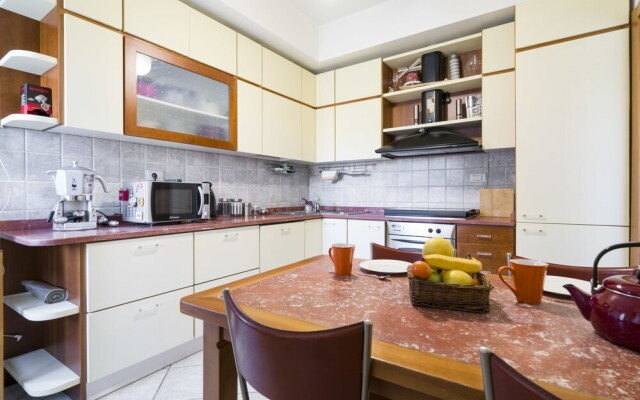 Hacca Collection Milano - Montale