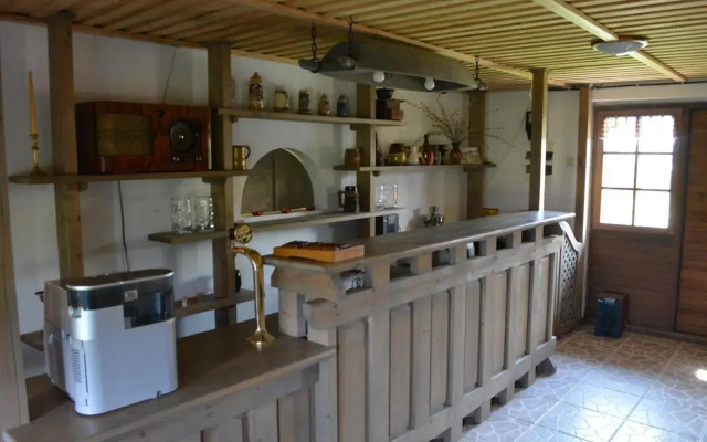 Viesu Nams Pupoli