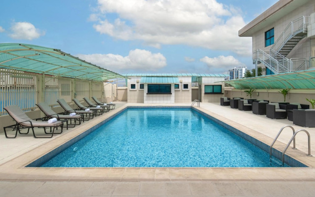 Protea Hotel by Marriott Lagos Kuramo Waters