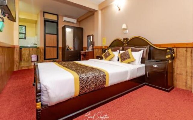 Grand Shivalaya Hotel And Restro