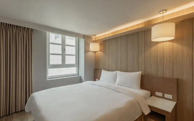 Kindness Hotel Tainan Chihkan Tower