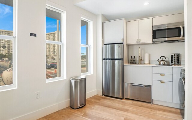 Roami at The Carmela