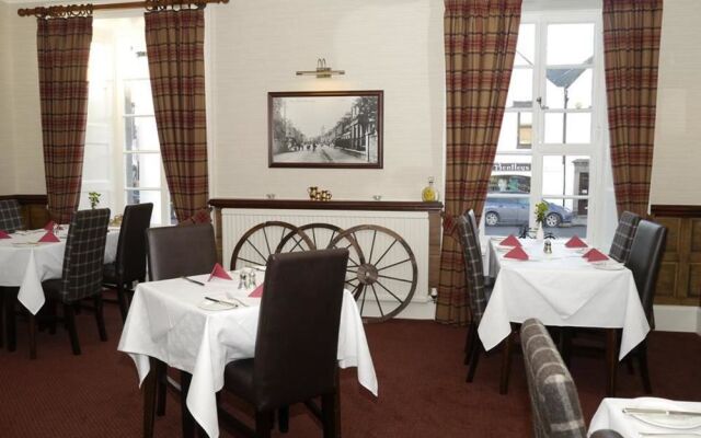 Best Western Burnett Arms Hotel