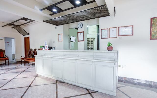 OYO 3819 Hotel Winotosastro