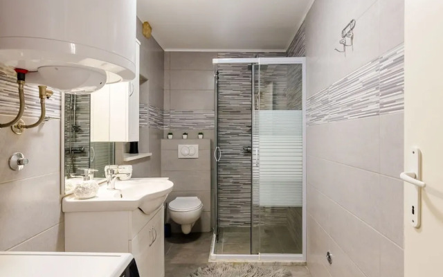 Apartment Little Star II - Two-bedroom Apartment With City View