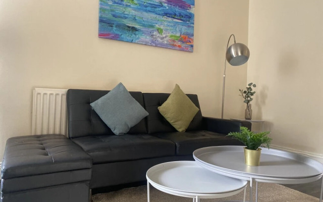 Alexander Apartments Saltwell Park