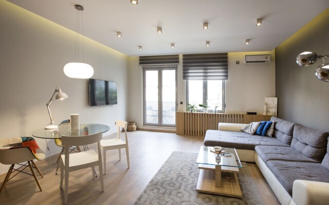 Botanical Garden Lux