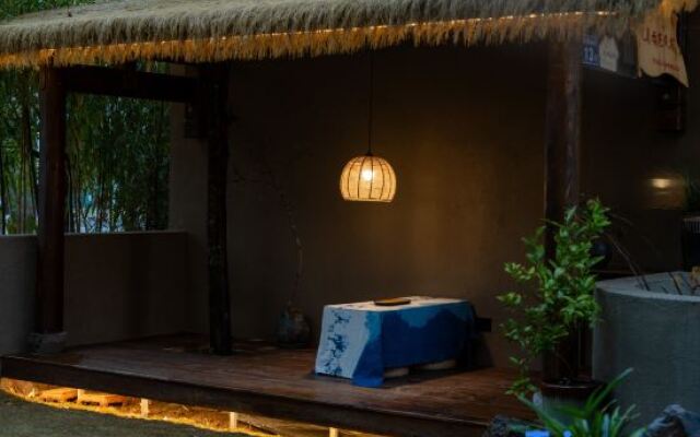 Wuyishan Kelai Like Home Tea House Space