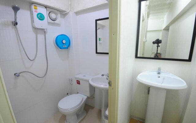 Voyagers Hostel