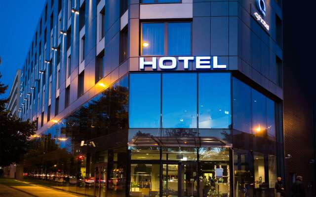 Q Hotel Plus Wroclaw