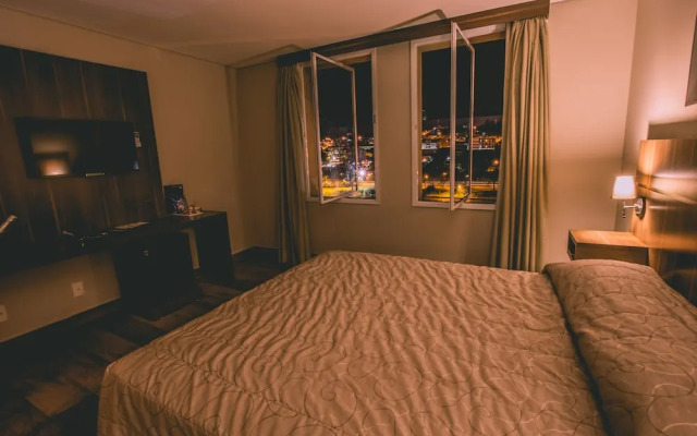 Prado Hotel Business