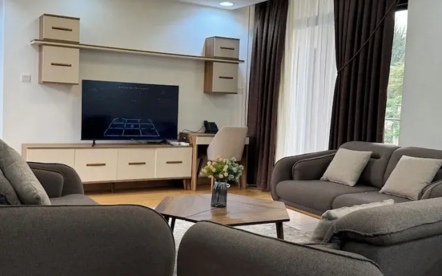 Cascadia Serviced Apartments