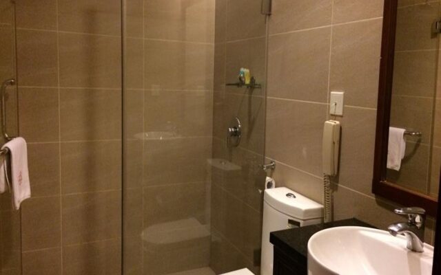 Lee Garden Inn