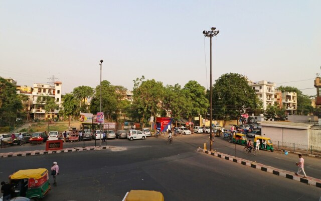 OYO 2705 Hotel Preet Palace