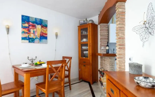 Apartment - 2 Bedrooms with Pool and WiFi - 107868