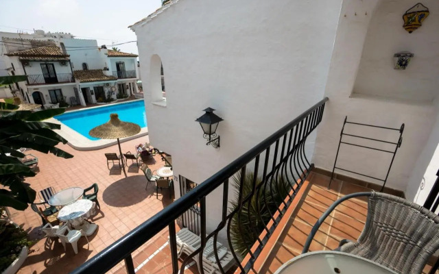 Nueva Nerja 71 Menyber