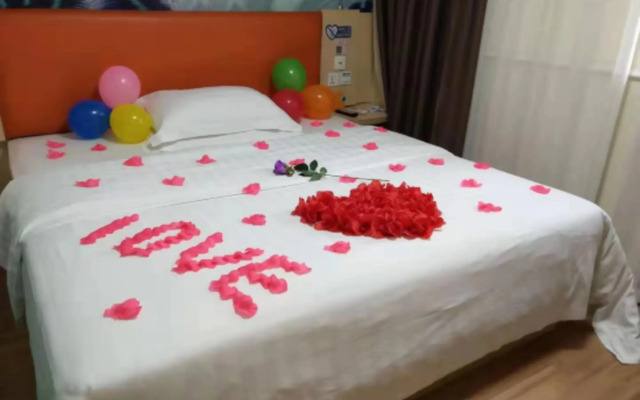 7Days Inn Hotel (Guanghan Sanxingdui)
