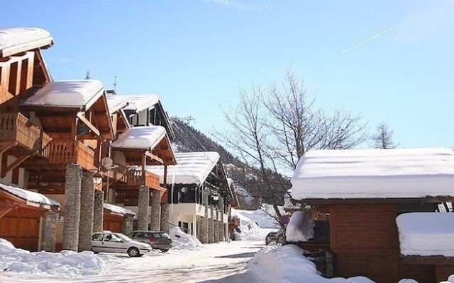 Chalet Boubou Plus by Chardons – Tignes