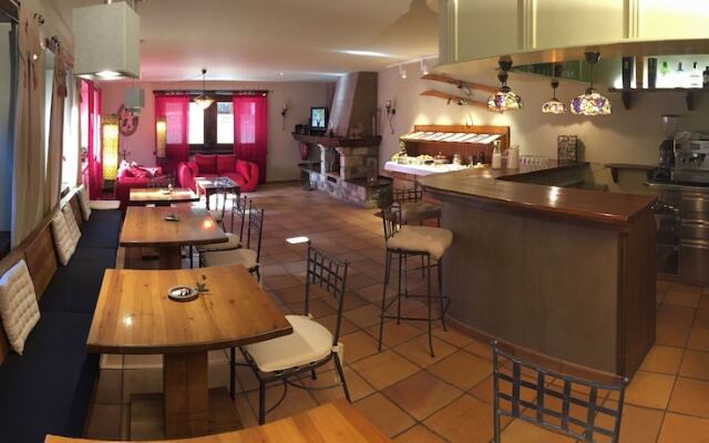 Pèira Blanca Hotel Gastronómico