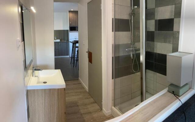 Le Comptoir, confort, gare et tramway à 4min