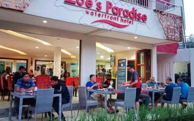 Zoe's Paradise Waterfront Hotel