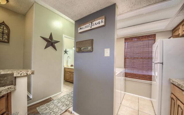 Seele Street River Retreat SS B11