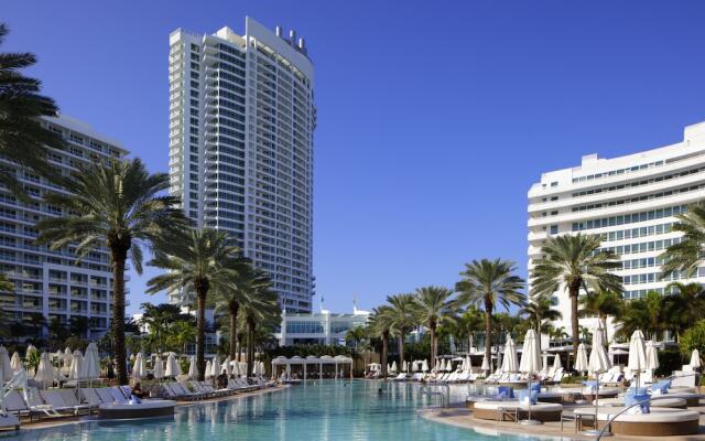 Fontainebleau Miami Beach Private Luxury Suites