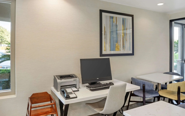 Best Western Exeter Inn & Suites