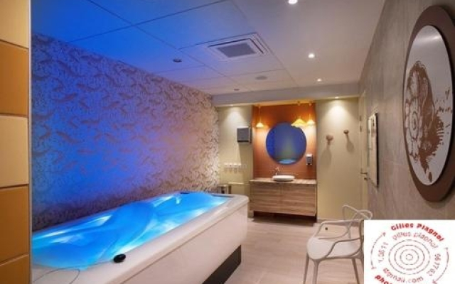 Domitys Les Lanterne Bleue