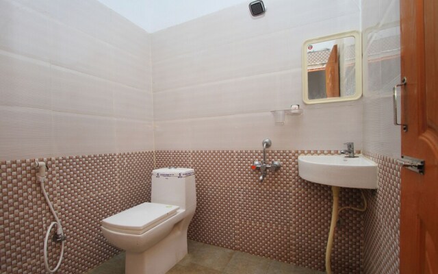 OYO 10549 Hotel Le Comforts