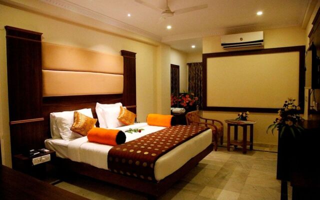 Poppys S.E.T Residency Kumbakonam.