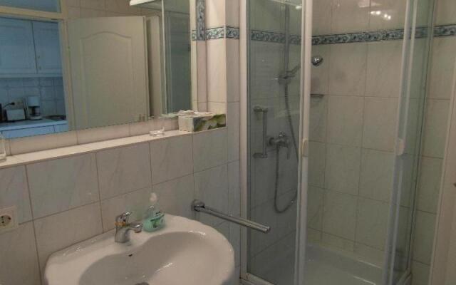 Haus-Metropol-Neues-Kurzentrum-Appartement-38