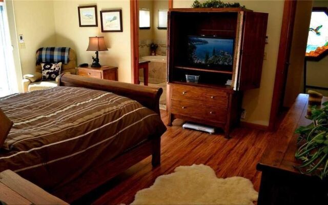 2040 Venice - 3 Br hHome