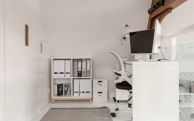 1 Bedroom Retro Apartment