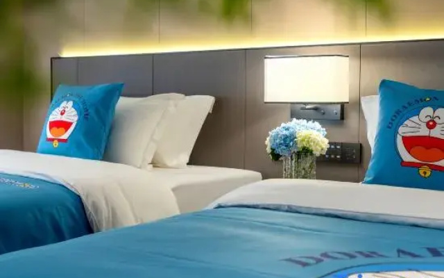 Phoenix Mingyun International Hotel (Phoenix Ancient City Branch)