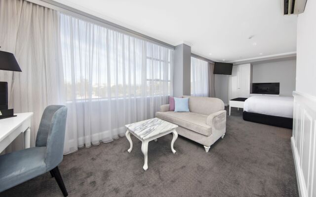 Canberra Rex Hotel & Serviced Apartments