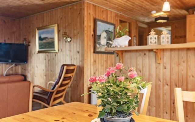6 Person Holiday Home in Jerup