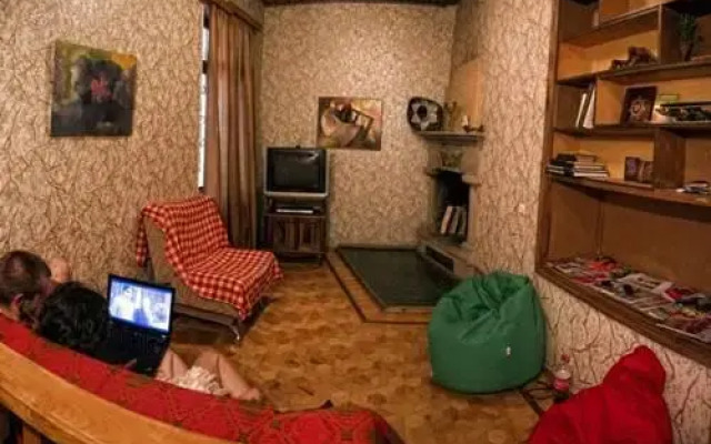 Nest Hostel