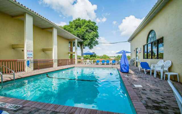 Quality Inn & Suites Mt Dora North
