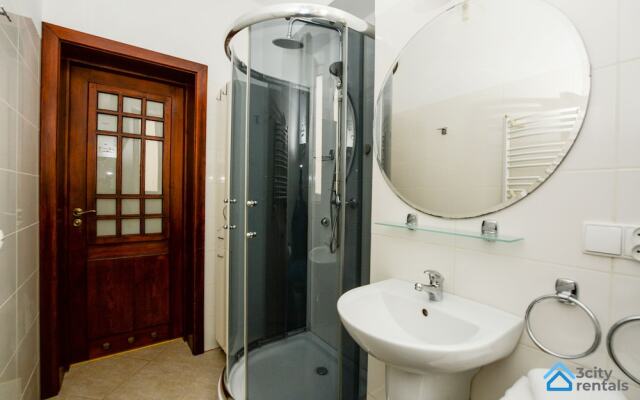 Sopot Central Apartment with parking