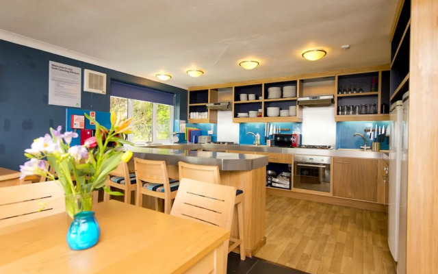 Hostel YHA Poppit Sands