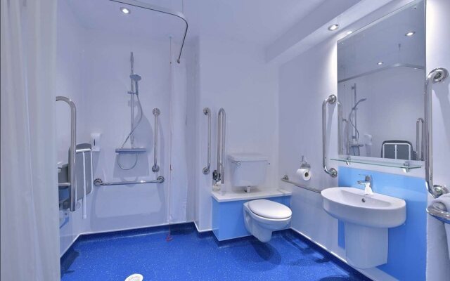 Travelodge London Excel Hotel