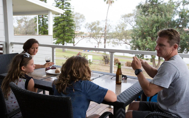NRMA Sydney Lakeside Holiday Park