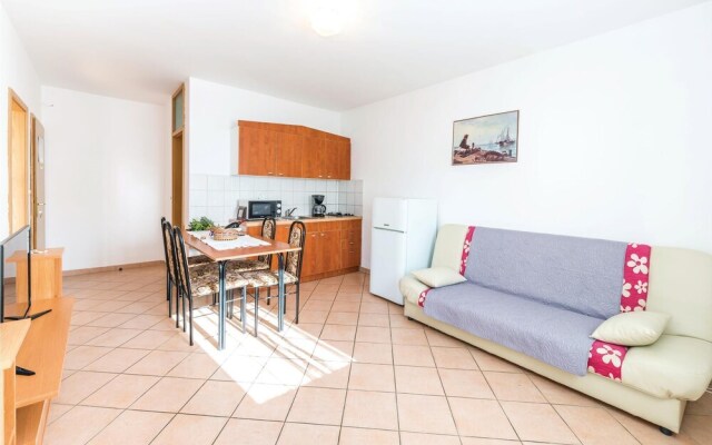 Stunning Home in Vidalici With Wifi and 1 Bedrooms