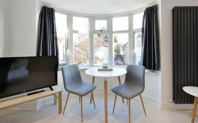 Bohr Lodge 1&2-bedroom flats