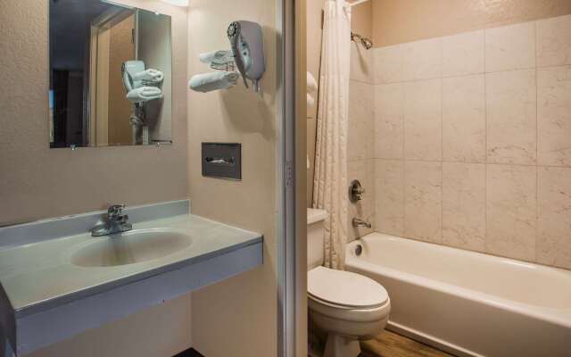 Super 8 by Wyndham Vacaville