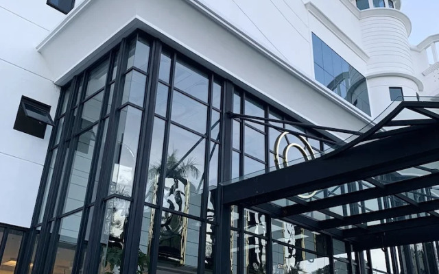 Swiss Belhotel Batam